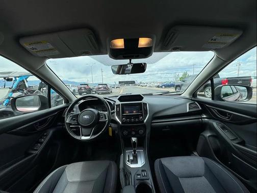 Venetian Red Pearl 2019 Subaru Crosstrek 2.0i Premium