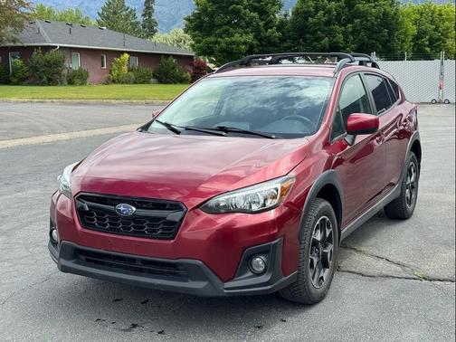 Venetian Red Pearl 2019 Subaru Crosstrek 2.0i Premium