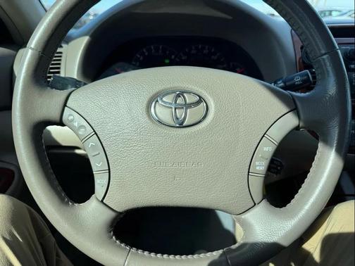2005 Toyota Camry XLE V6