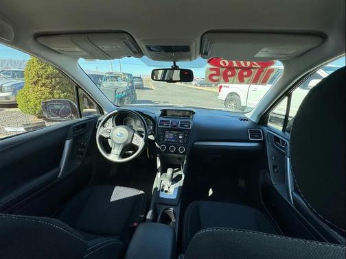 2016 Subaru Forester 2.5i