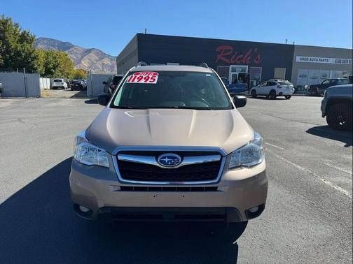 2016 Subaru Forester 2.5i