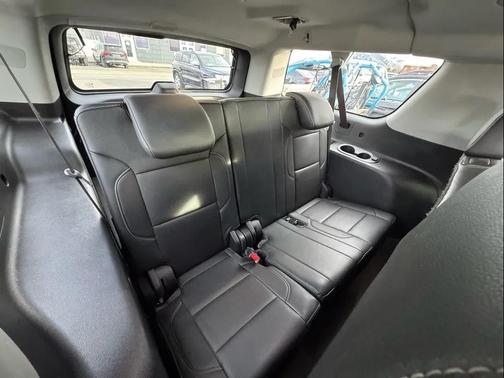 2018 GMC Yukon XL SLT