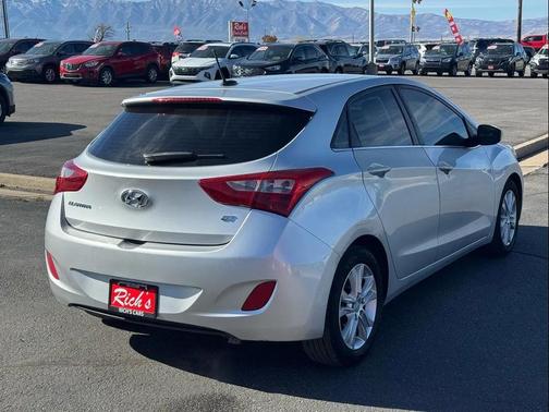 2015 Hyundai Elantra GT Base