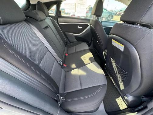 2015 Hyundai Elantra GT Base