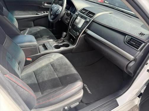 2017 Toyota Camry XSE