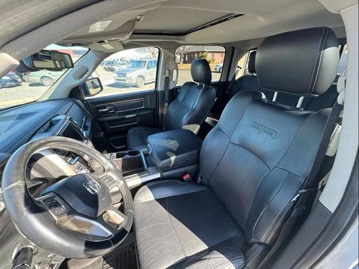 2015 RAM 1500 Laramie