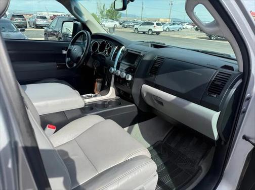 2010 Toyota Tundra Grade