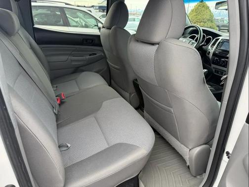 2014 Toyota Tacoma Base