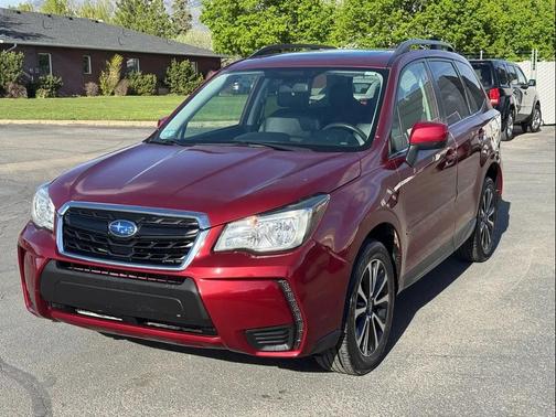 Venetian Red Pearl 2017 Subaru Forester 2.0XT Premium