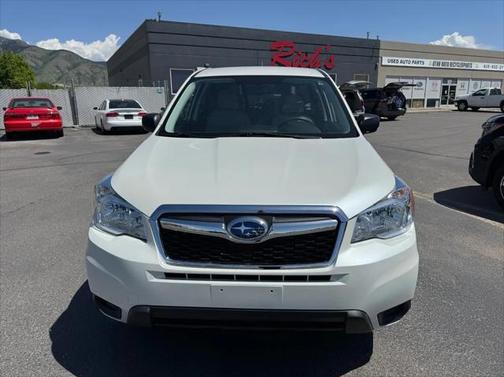 2015 Subaru Forester 2.5i