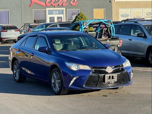 2015 Toyota Camry SE