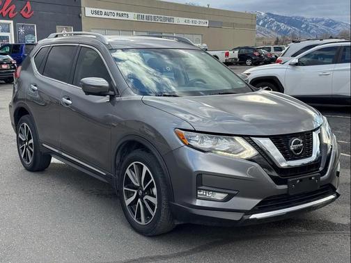 2020 Nissan Rogue SL