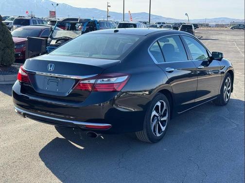 2017 Honda Accord EX
