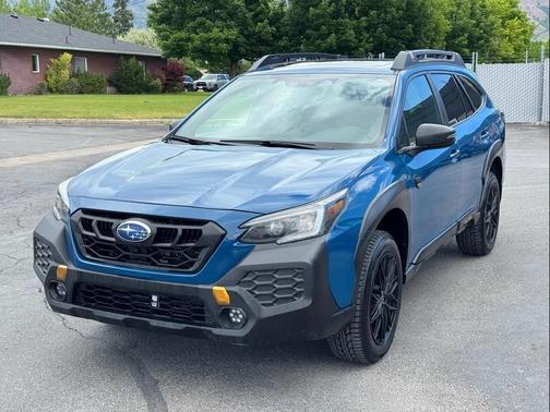 Geyser Blue 2024 Subaru Outback Wilderness