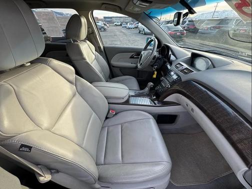 2013 Acura MDX 3.7L Technology