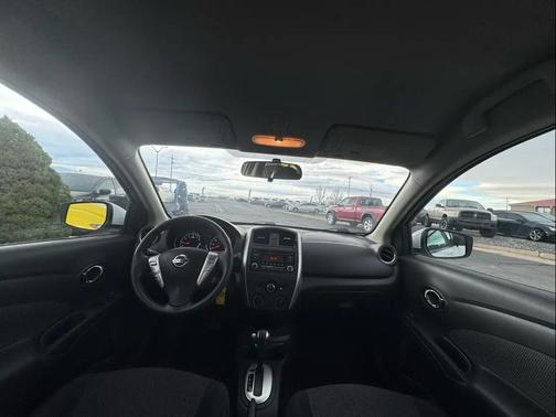 2016 Nissan Versa 1.6 SV