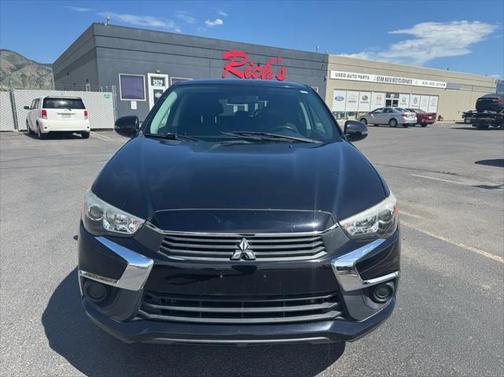 2017 Mitsubishi Outlander Sport 2.0 ES