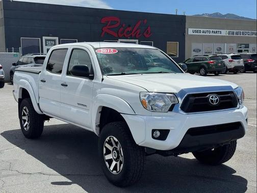 Super White 2015 Toyota Tacoma Base