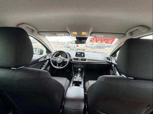 2018 Mazda Mazda3 Sport