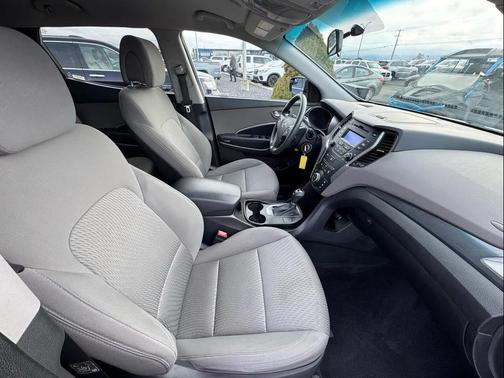 2016 Hyundai Santa Fe Sport 2.4L
