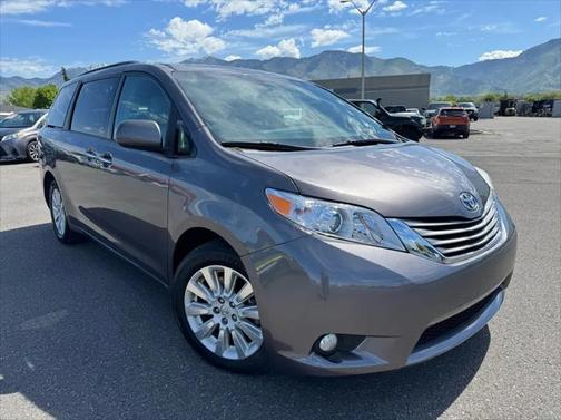 2015 Toyota Sienna XLE Premium