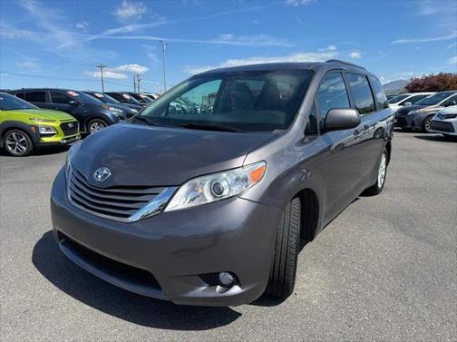 2015 Toyota Sienna XLE Premium