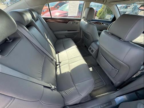 2008 Toyota Avalon XLS