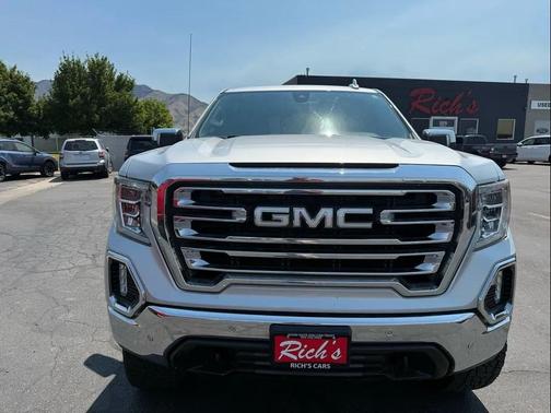 2020 GMC Sierra 1500 SLT