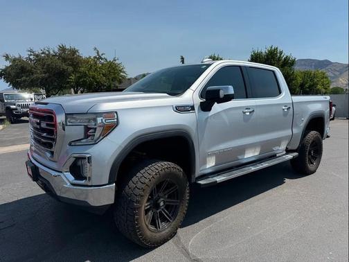2020 GMC Sierra 1500 SLT