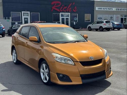 Orange 2009 Toyota Matrix S