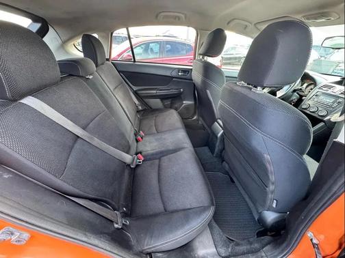 2013 Subaru XV Crosstrek 2.0i Premium