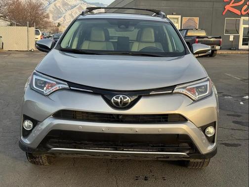2017 Toyota RAV4 Limited