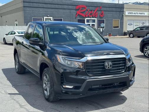 Crystal Black Pearl 2023 Honda Ridgeline RTL