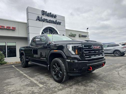 2025 GMC Sierra 2500 AT4