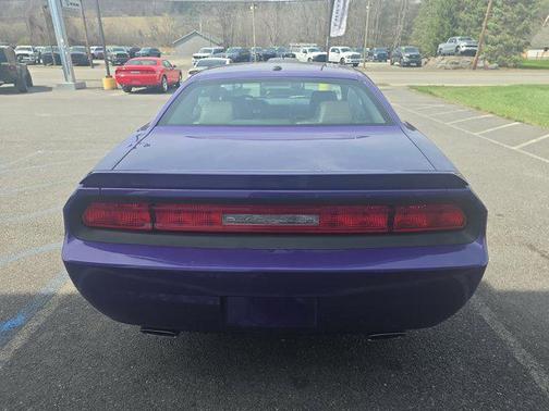 Plum Crazy Pearlcoat 2010 Dodge Challenger R/T