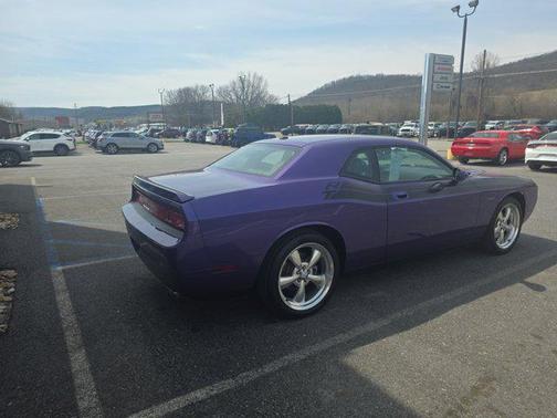 Plum Crazy Pearlcoat 2010 Dodge Challenger R/T