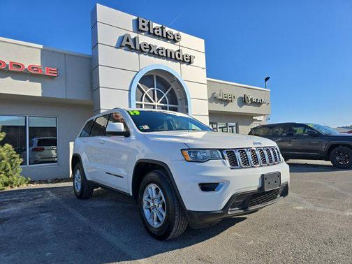 2019 Jeep Grand Cherokee Laredo