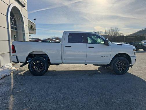 2026 RAM 2500 Big Horn Crew Cab 4x4 6'4' Box