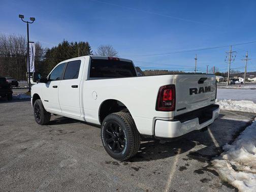 2026 RAM 2500 Big Horn Crew Cab 4x4 6'4' Box