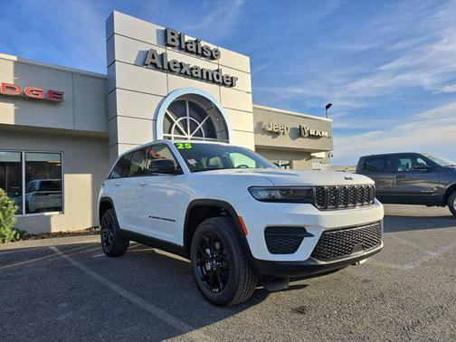 2025 Jeep Grand Cherokee Altitude
