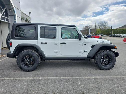 Bright White Clearcoat 2026 Jeep Wrangler Willys