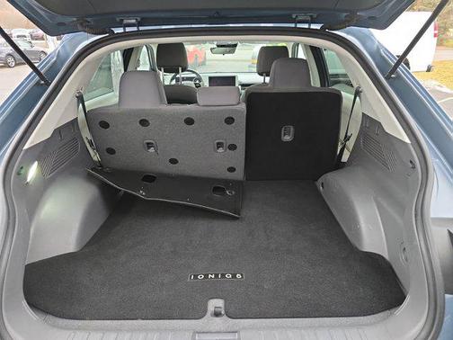 2022 Hyundai IONIQ 5 SE