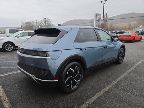 2022 Hyundai IONIQ 5 SE