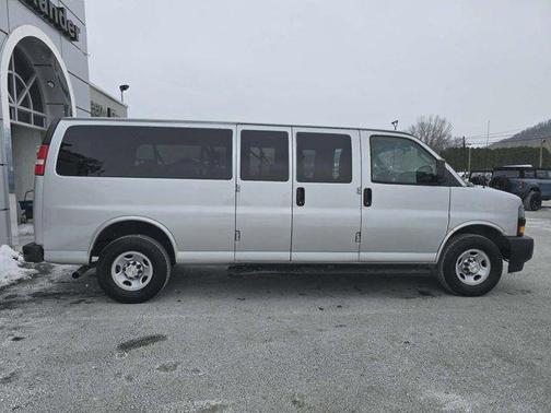 2020 Chevrolet Express 3500 RWD 3500 Extended Wheelbase LS
