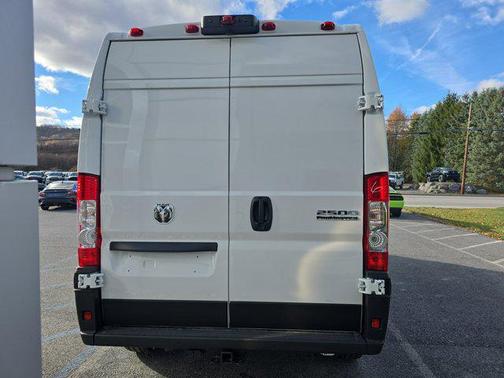 2026 RAM ProMaster 2500 Tradesman