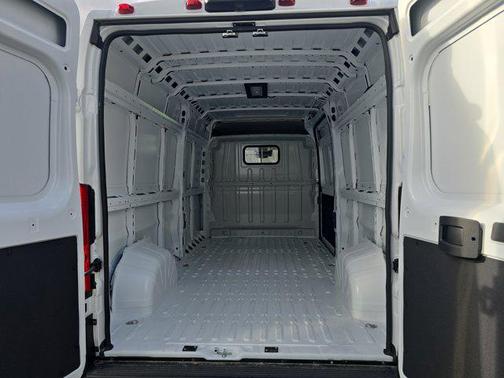 2026 RAM ProMaster 2500 Tradesman