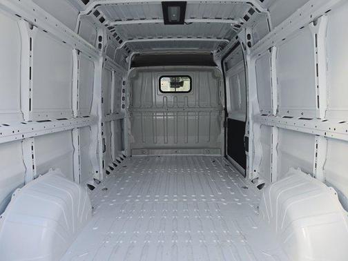 2026 RAM ProMaster 2500 Tradesman