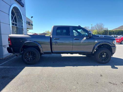 Granite Crystal Metallic Clearcoat 2024 RAM 3500 Tradesman Crew Cab 4x4 6'4' Box