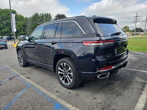 2023 Jeep Grand Cherokee Overland
