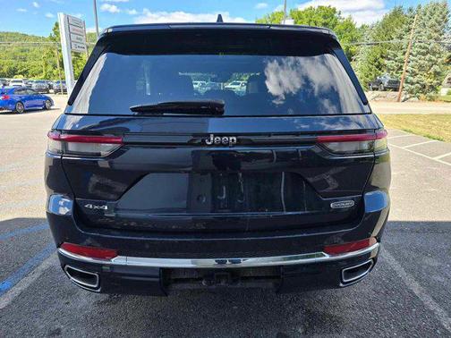 2023 Jeep Grand Cherokee Overland